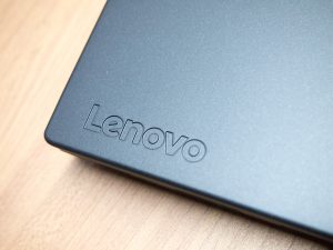 2017年7月29日 ThinkPad 13本体のLenovoロゴ
