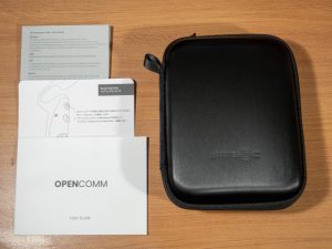 AfterShokz OPENCOMMのケースと説明書類